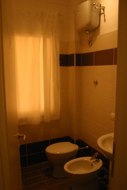 Vittoria Guest House Rome Extérieur photo