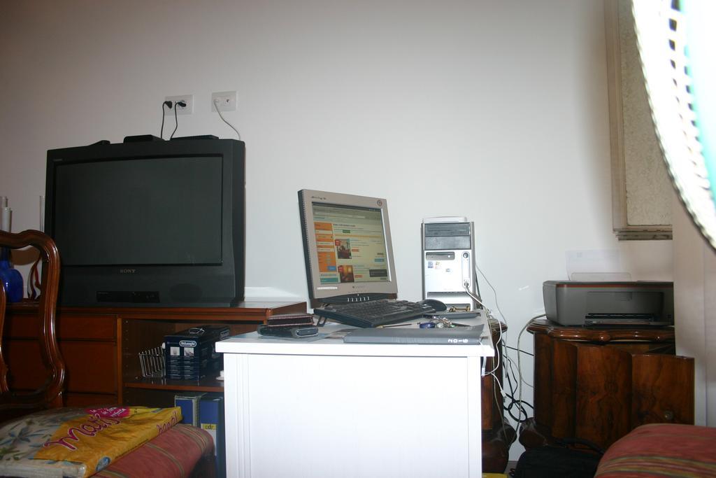 Vittoria Guest House Rome Extérieur photo