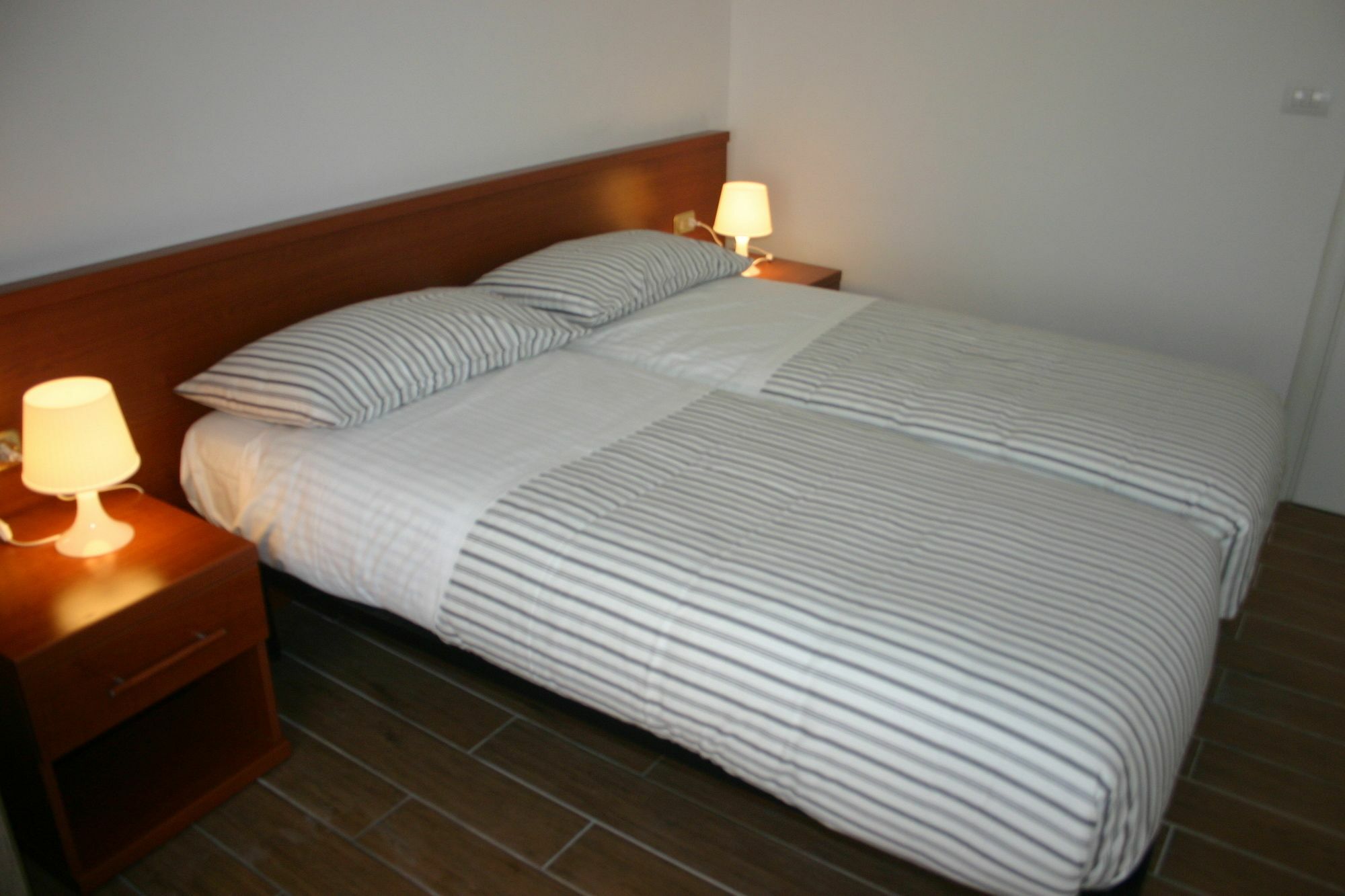 Vittoria Guest House Rome Extérieur photo